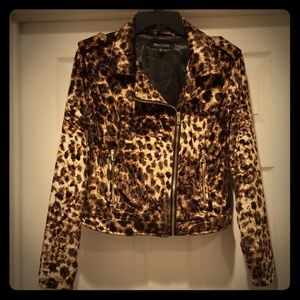NWOT Cheetah/Leopard Fashion Jacket